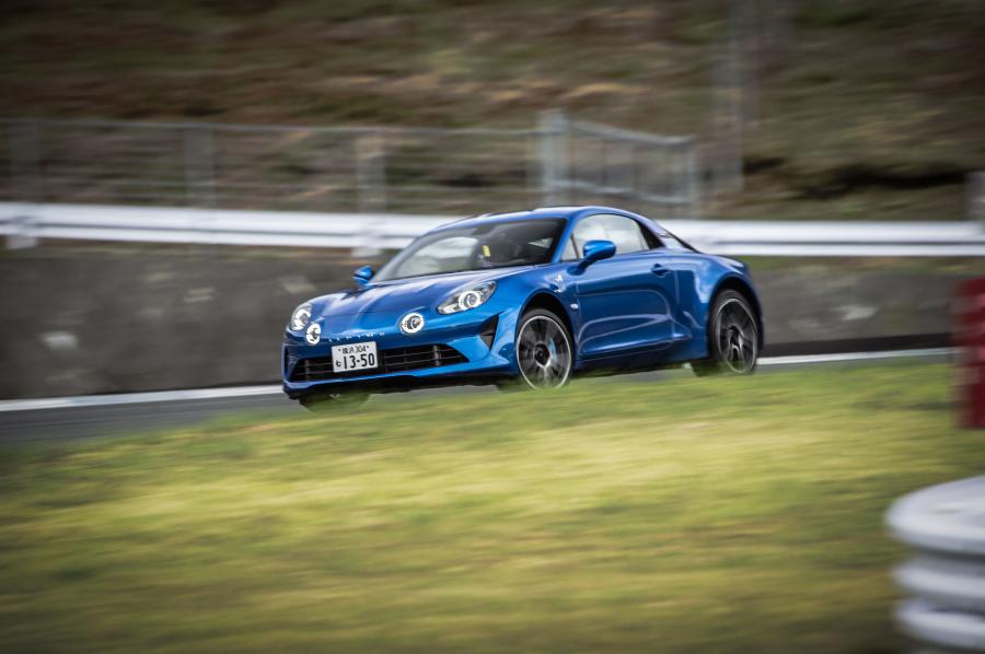  Alpine A110 2018 года  (JP) (фото 1 из 15)